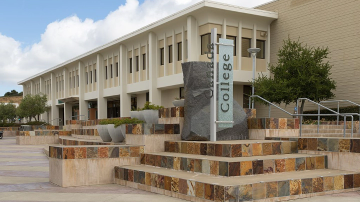 Cañada College Logo