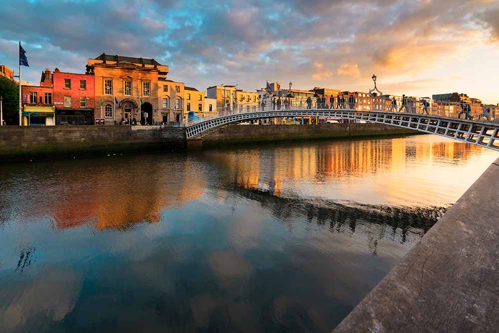 dublin hapenny bridge